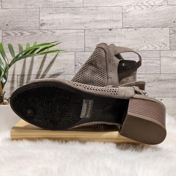 Unisa Heeled Sandals - Picture 4 of 6